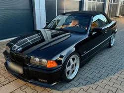 Schwarz Gebraucht 1997 BMW 320 Cabriolet Cabrio | 10.750 € (Teuer)