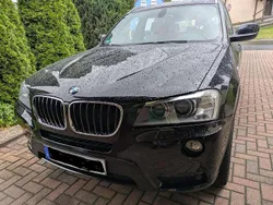 Schwarz Gebraucht 2011 BMW X3 SUV | 13.250 € (Teuer)