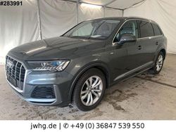Grau Gebraucht 2020 Audi Q7 S-Line SUV | 48.490 € (Superpreis)