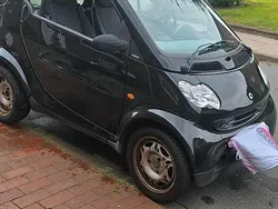 Schwarz Gebraucht 2006 Smart ForTwo Coupé Kleinwagen | 1.111 €