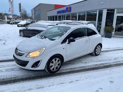 Weiß Gebraucht 2011 Opel Corsa | 2.750 € (Fairer Preis)