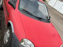 Rot Gebraucht 1996 Opel Corsa Kleinwagen | 400 € (Guter Preis)