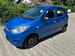 Blau Gebraucht 2011 Hyundai i10 Edition Kleinwagen | 1.900 € (Superpreis)