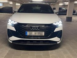 Weiß Gebraucht 2023 Audi Q4 Sportback e-tron Advanced SUV | 39.999 € (Fairer Preis)
