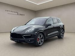 Schwarz Gebraucht 2013 Porsche Cayenne Turbo S Sport SUV | 31.500 €