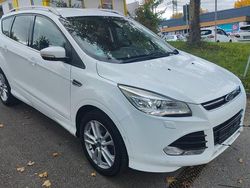 Weiß Gebraucht 2015 Ford Kuga Individual SUV | 11.500 € (Fairer Preis)