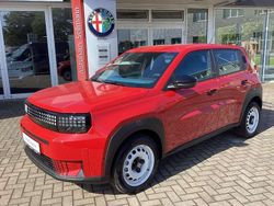 Passione rot Gebraucht 2025 Fiat Grande Panda Red Kleinwagen | 24.592 € (Fairer Preis)