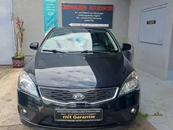 Schwarz Gebraucht 2013 Kia ProCeed Edition 7 Kleinwagen | 4.999 € (Fairer Preis)