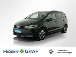 Deep black perleffekt Gebraucht 2024 VW Touran Move Van / Kleinbus | 33.940 € (Guter Preis)