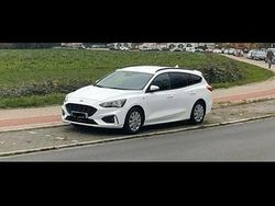Weiß Gebraucht 2019 Ford Focus ST-Line Kombi | 16.000 € (Fairer Preis)