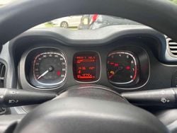 Rot Gebraucht 2019 Fiat Panda Kleinwagen | 7.900 € (Guter Preis)
