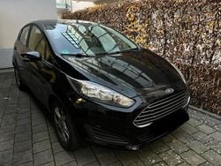Schwarz Gebraucht 2014 Ford Fiesta SYNC Edition Kleinwagen | 5.500 € (Etwas zu teuer)