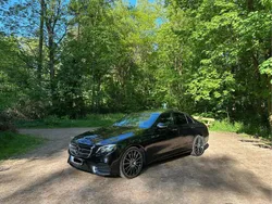 Schwarz Gebraucht 2018 Mercedes E350 AMG line Limousine | 33.900 € (Fairer Preis)