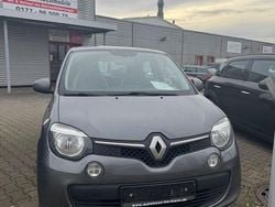 Grau Gebraucht 2016 Renault Twingo Experience Kleinwagen | 5.990 € (Fairer Preis)