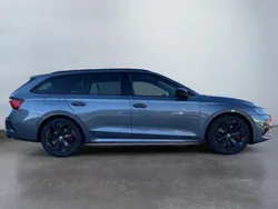 Wählbar Neu 2024 Skoda Octavia RS Kombi | 38.300 € (Superpreis)