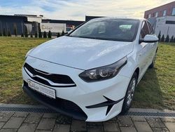 Weiß Neu 2025 Kia Ceed Comfort Kleinwagen | 18.495 € (Superpreis)