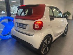 Weiß Gebraucht 2020 Smart ForTwo Electric Drive Cabrio | 11.000 € (Fairer Preis)