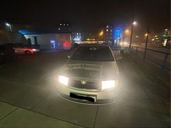 Grün Gebraucht 2005 Skoda Fabia Kombi | 1.000 € (Guter Preis)