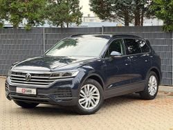 Blau Gebraucht 2025 VW Touareg SUV | 53.990 € (Guter Preis)