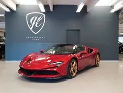Rot Gebraucht 2022 Ferrari SF90 Cabrio | 499.900 € (Superpreis)