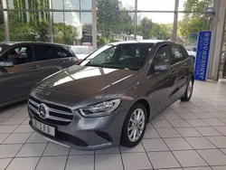 Grau Gebraucht 2019 Mercedes B180 Progressive Van / Kleinbus | 21.900 € (Guter Preis)