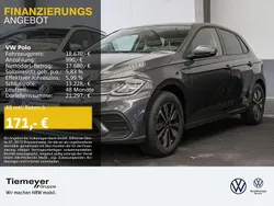 Grau Gebraucht 2024 VW Polo IQ Drive Limousine | 18.670 € (Guter Preis)