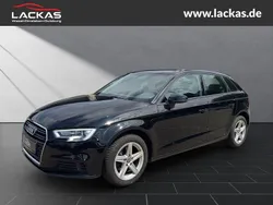 Schwarz Gebraucht 2018 Audi A3 Sportback Basis Limousine | 14.950 € (Fairer Preis)