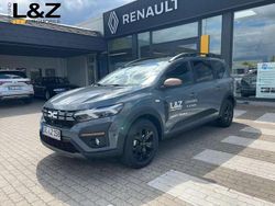 Schiefergrau Gebraucht 2025 Dacia Jogger Extreme Van / Kleinbus | 22.490 € (Etwas zu teuer)