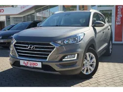 Olivine grey (metallic) Gebraucht 2018 Hyundai Tucson Trend SUV | 18.950 € (Etwas zu teuer)