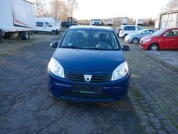 Blau Gebraucht 2009 Dacia Sandero Limousine | 1.599 € (Fairer Preis)