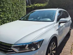 Weiß Gebraucht 2017 VW Passat Kombi | 13.800 € (Superpreis)