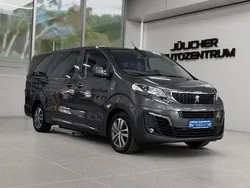 Peugeot Traveller