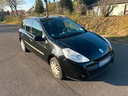 Schwarz Gebraucht 2012 Renault Clio GrandTour Kombi | 3.000 € (Guter Preis)