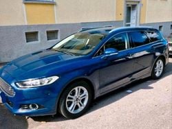 Blau Gebraucht 2017 Ford Mondeo Kombi | 10.200 € (Guter Preis)