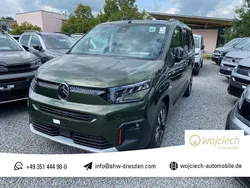 Grün Neu 2025 Citroën Berlingo XTR Van / Kleinbus | 32.990 € (Etwas zu teuer)