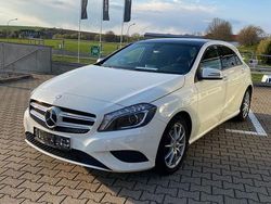 Weiß Gebraucht 2015 Mercedes A180 Limousine | 12.100 € (Fairer Preis)