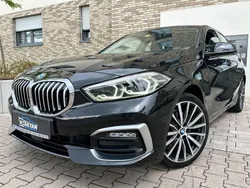 Schwarz Gebraucht 2021 BMW 118 Luxury Line Kleinwagen | 20.990 € (Fairer Preis)