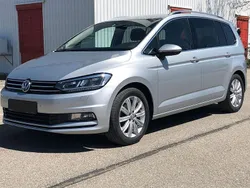 Silber Gebraucht 2016 VW Touran Highline Van / Kleinbus | 14.000 € (Fairer Preis)