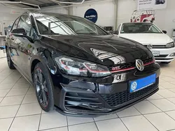 Deep black perleffekt Gebraucht 2018 VW Golf VII GTI Kleinwagen | 14.950 € (Guter Preis)