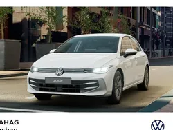 Weiß Neu 2025 VW Golf VIII Life Limousine | 35.188 € (Fairer Preis)