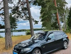Schwarz Gebraucht 2012 BMW 320 Kombi | 7.000 € (Fairer Preis)
