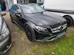 Schwarz Gebraucht 2017 Mercedes E350 All-Terrain Kombi | 21.400 €