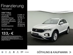 Weiß Gebraucht 2024 VW T-Roc Life SUV | 21.999 € (Guter Preis)