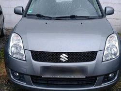Grau Gebraucht 2007 Suzuki Swift Kleinwagen | 2.200 € (Superpreis)