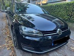 Schwarz Gebraucht 2016 VW Golf VII Kombi | 8.400 € (Guter Preis)