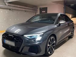 Grau Gebraucht 2024 Audi S3 Ambiente Limousine | 39.578 € (Guter Preis)