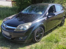 Schwarz Gebraucht 2008 Opel Astra Kombi | 599 € (Superpreis)
