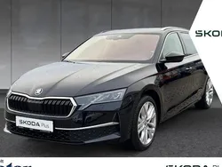 Schwarz Gebraucht 2024 Skoda Octavia Exclusive Kombi | 38.490 € (Teuer)