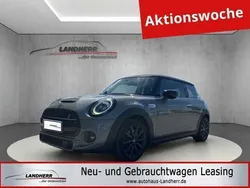 Grau (moonwalk grey (metallic)) (metallic) Gebraucht 2020 Mini Cooper S Kleinwagen | 20.490 € (Superpreis)