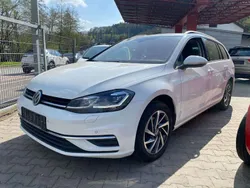 Pure white Gebraucht 2017 VW Golf VII Sound Kombi | 10.599 € (Guter Preis)
